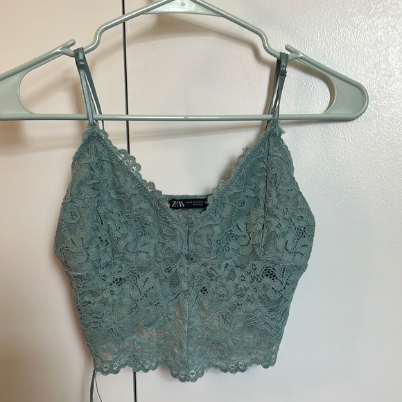 Zara Lace Top - Picture 1 of 3